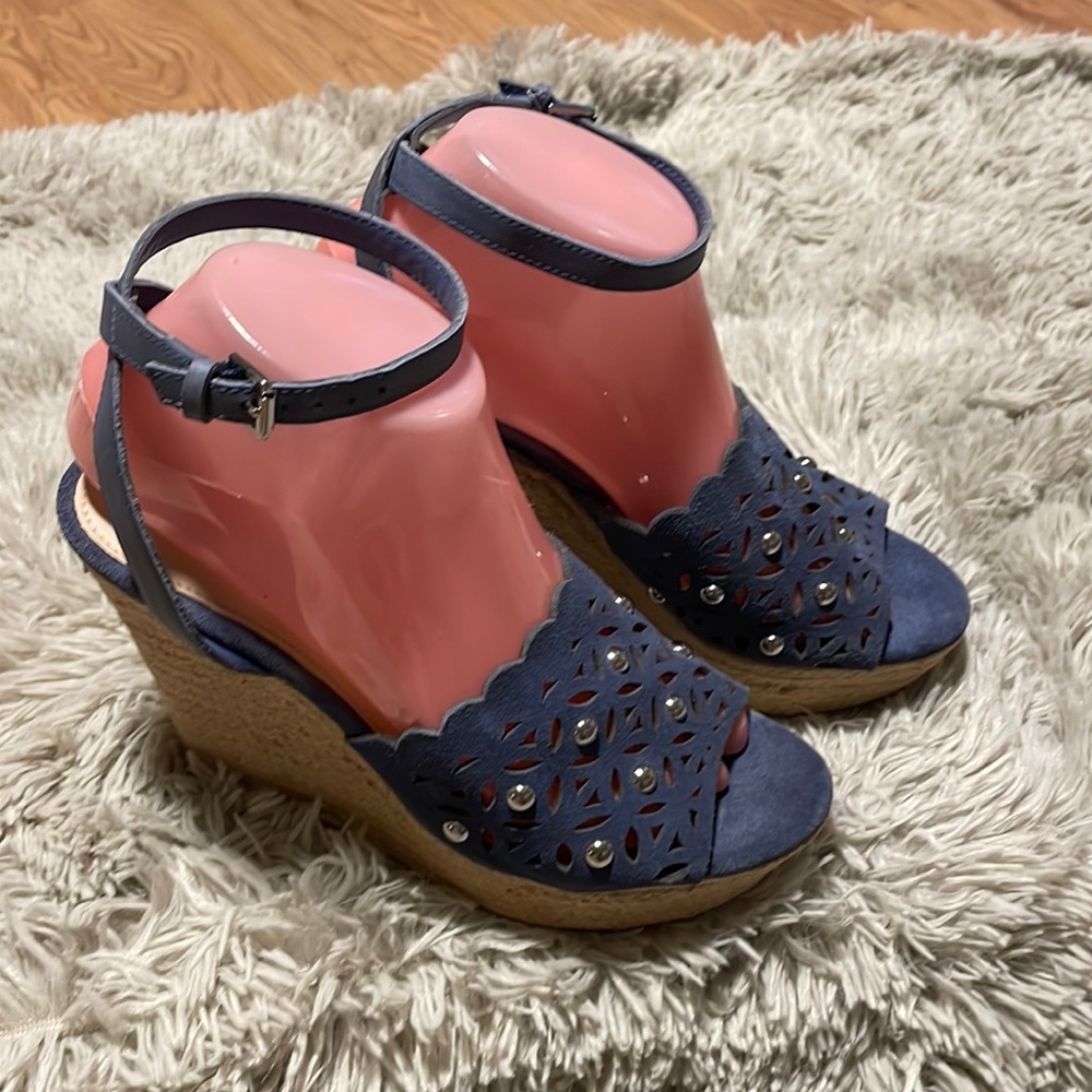 NEW Marc Fisher Wedge Sandals. Size 7 1/2 M
